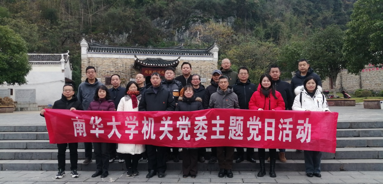 365英国上市公司