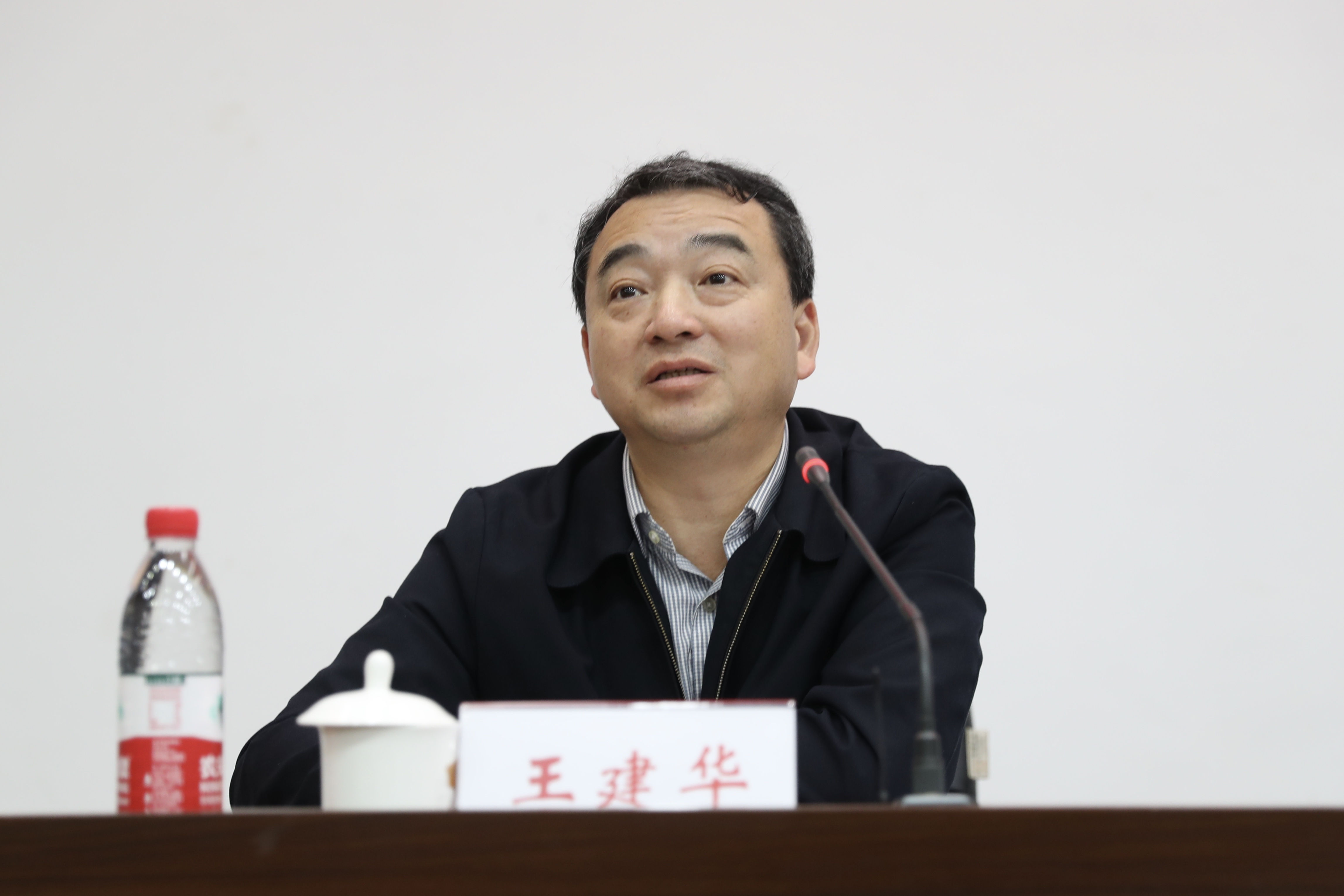 365英国上市公司