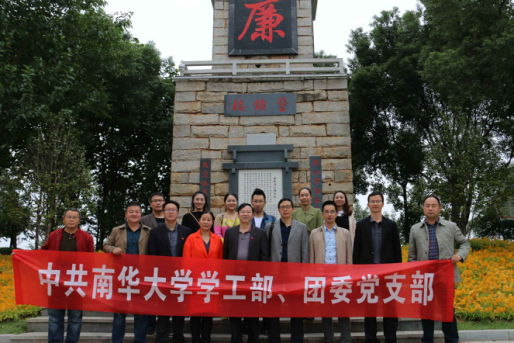 365英国上市公司