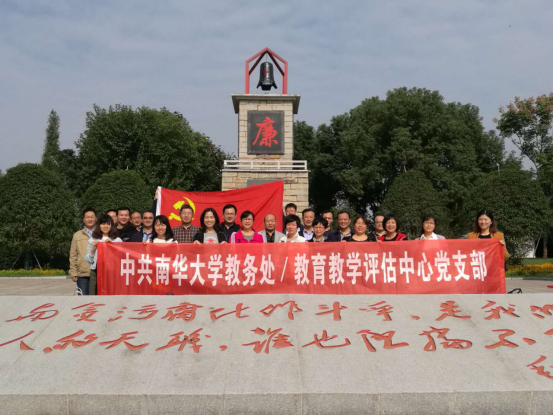 365英国上市公司