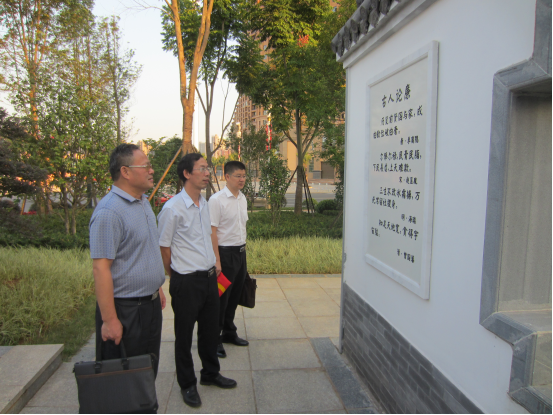 365英国上市公司