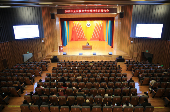 365英国上市公司