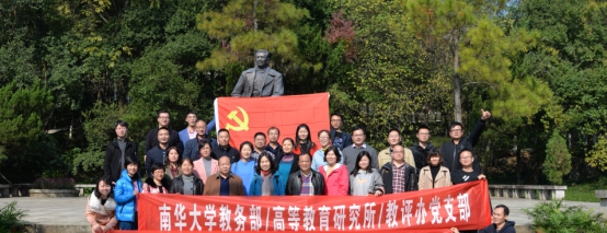 365英国上市公司