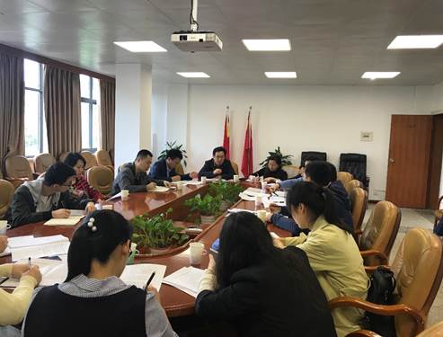 365英国上市公司